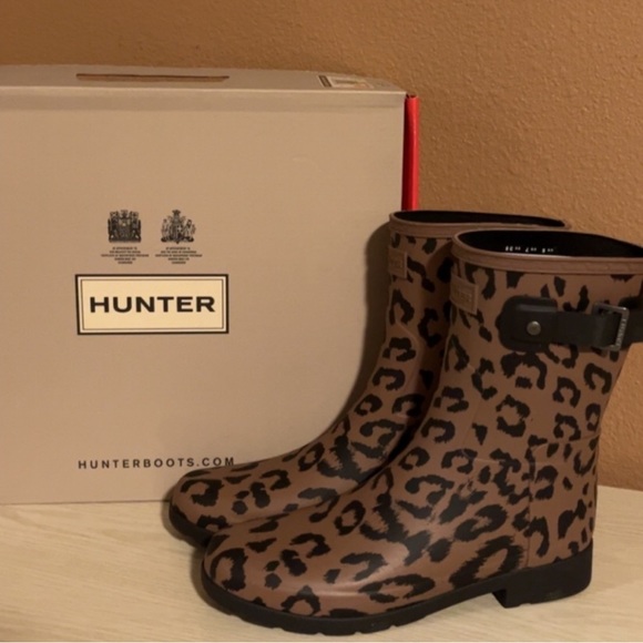 Hunter Shoes - Brand New Size 6 hunter Boots